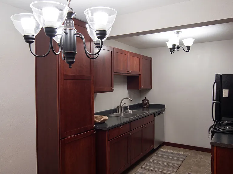 16817 Larch Way E #E105 — Photo 4