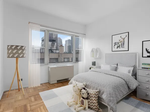 333 East 66th Street image 5 of 8