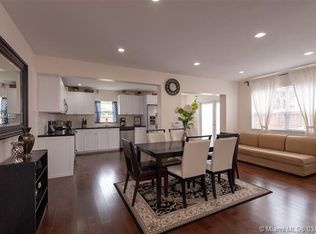 2112 N 32nd Ct, Hollywood, FL 33021