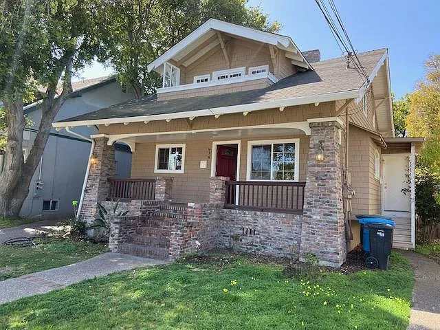 936 S Eldorado St — Photo 1