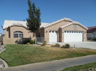 27221 Silver Lakes Pkwy, Helendale, CA 92342