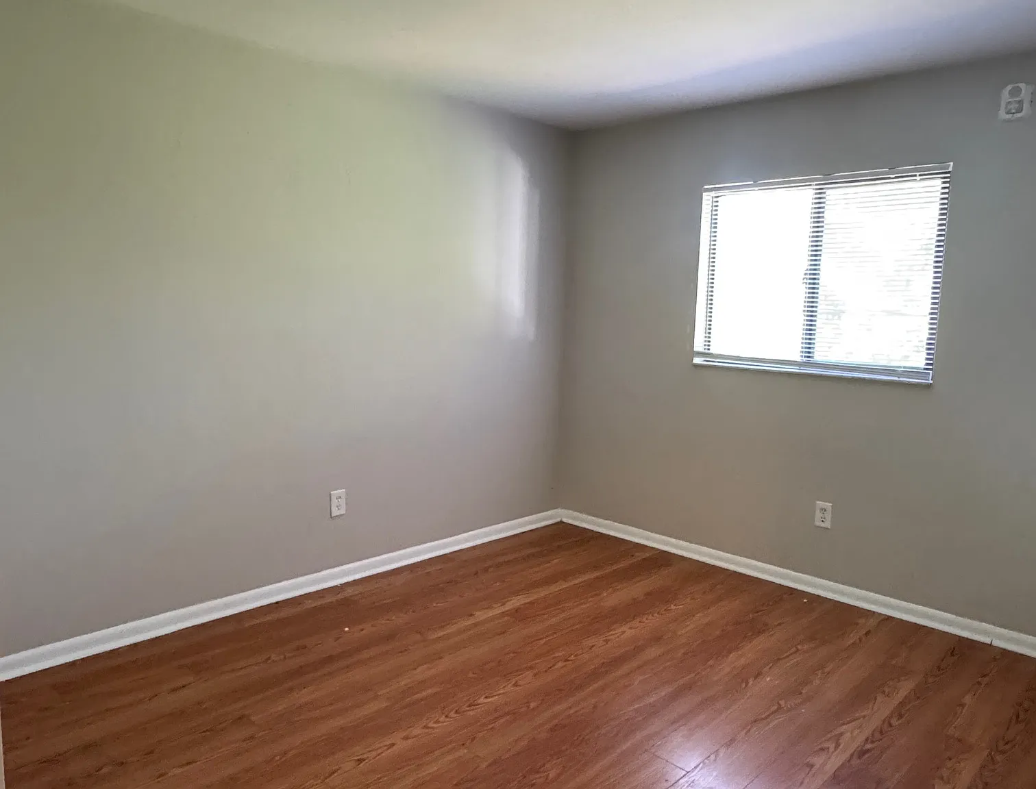 2944 Jackson St (Zivkids) Oakwood - 11 — Photo 4