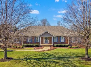 891 W Count Fleet Cir, Danville, KY 40422