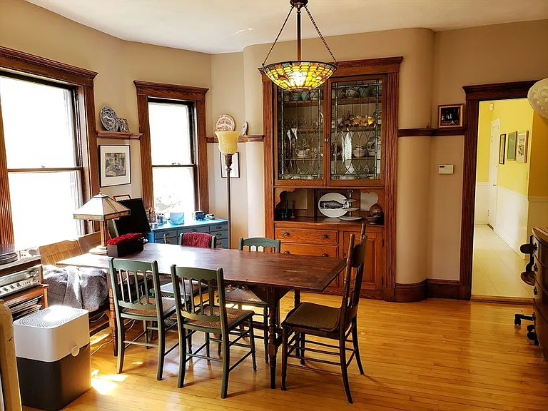 6 Fairview St #1 — Photo 2