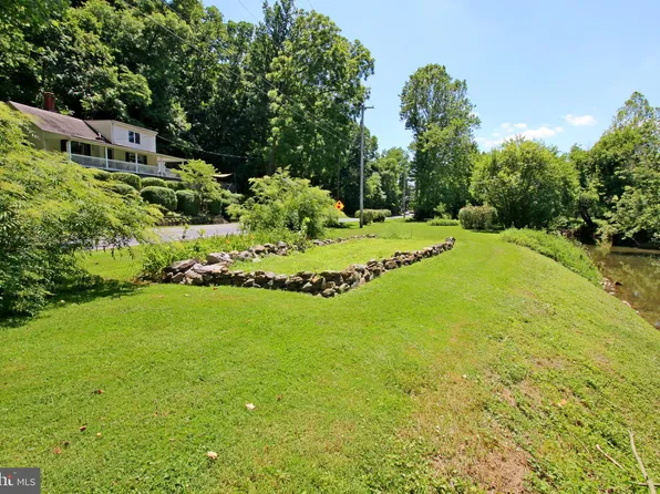 1612 Morningside Dr, Lancaster, PA 17602
