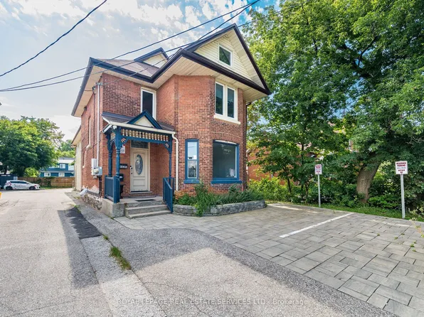 100 Essa Rd, Barrie, ON L4N 3K7
