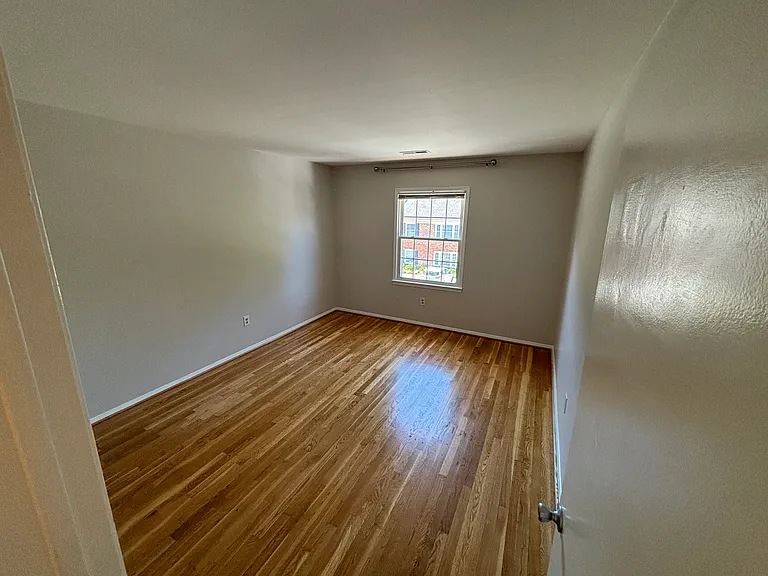 2422 Barracks Pl #3 — Photo 39