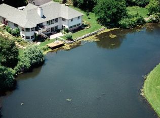 7N019 Stevens Rd, St Charles, IL 60175