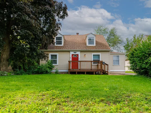 513 McKinley St, Normal, IL 61761