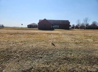 8122-8130 S Main St, Breese, IL 62230