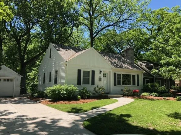 4309 HILLCREST DR, Madison, WI 53705