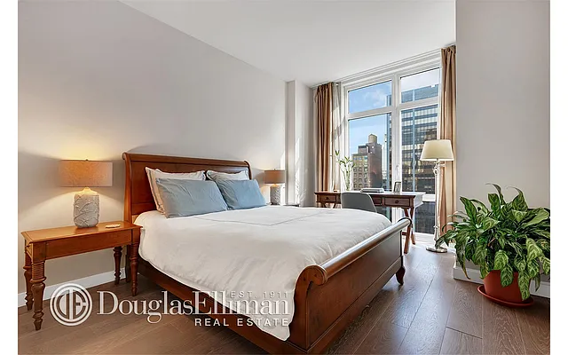 Rented by Douglas Elliman | media 6