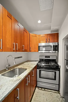 Rented by William Raveis Real Estate | media 17