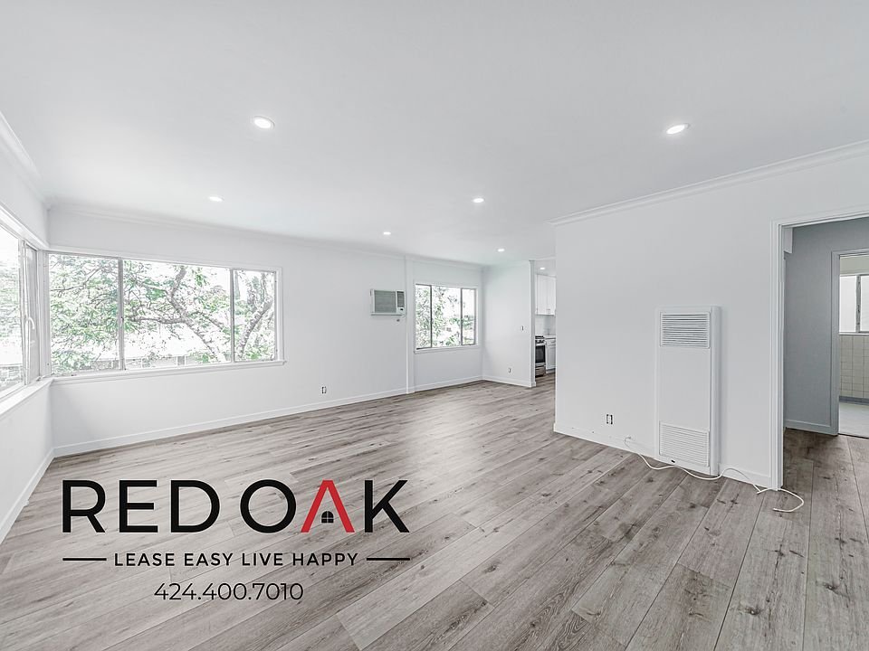 1st image of 3494 Rowena Ave #8