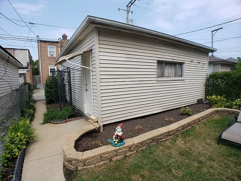 4830 W Newport Ave #1 — Photo 78