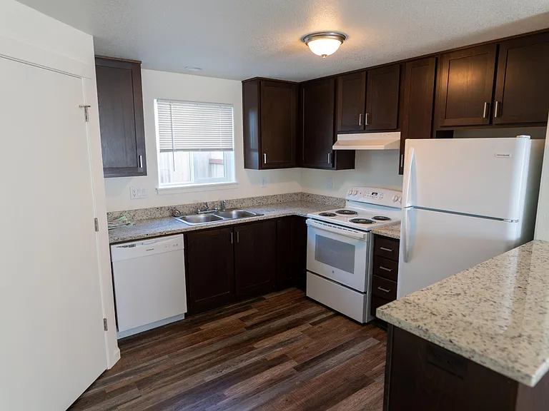 Wassom Street Townhomes — Photo 12