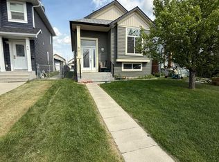 50 Taralea Bay NE, Calgary, AB T3J5H1