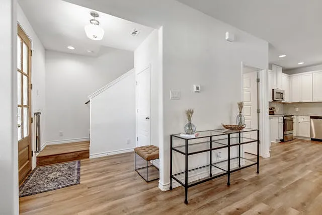 660 Mockingbird Dr — Photo 6