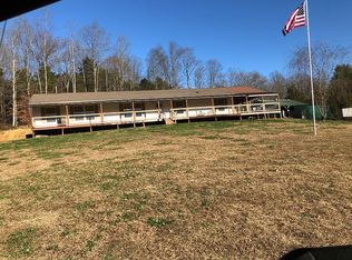 5099 Center Point Rd, Tompkinsville, KY 42167