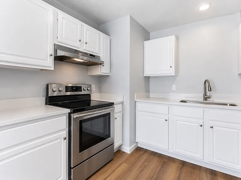 4847 Aspenwood Dr — Photo 11