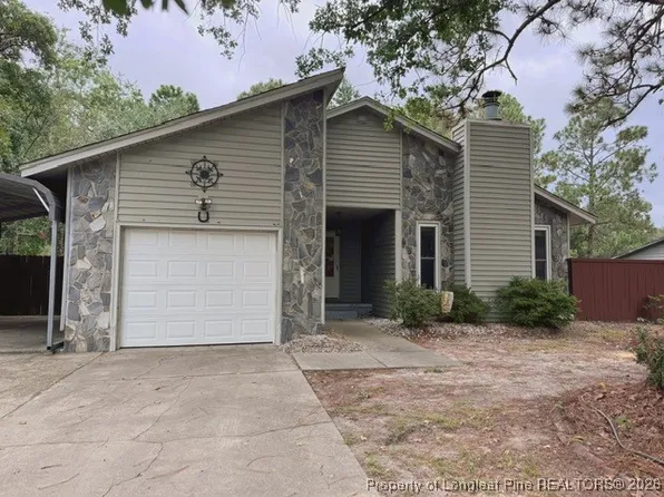 7004 Salinas Ct, Fayetteville, NC 28314