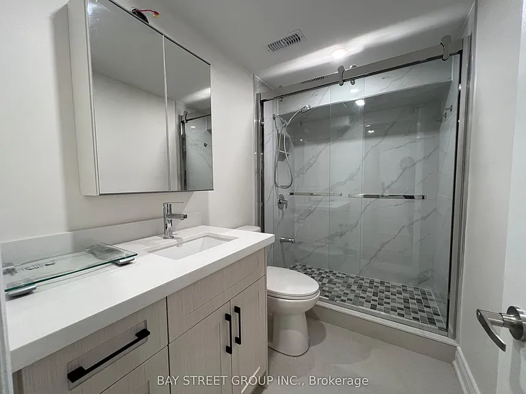 155 Roywood Dr #BASEMENT — Photo 9