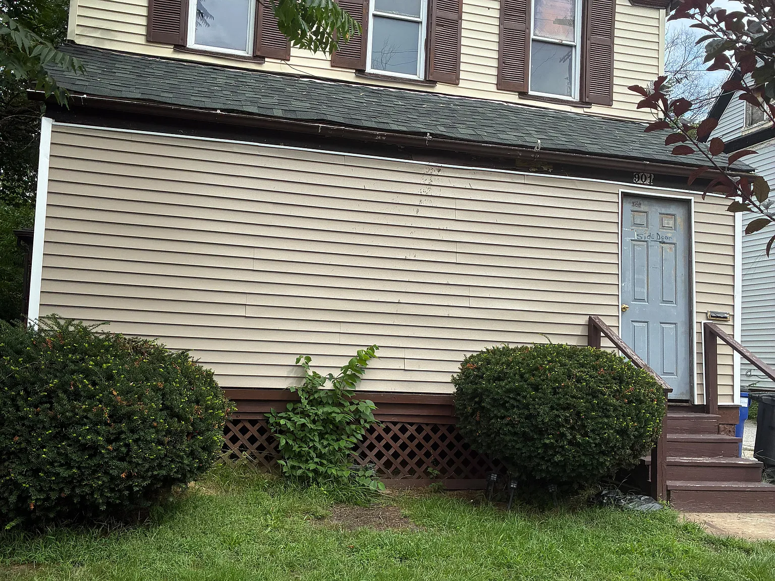 901 Ida Ave — Photo 1