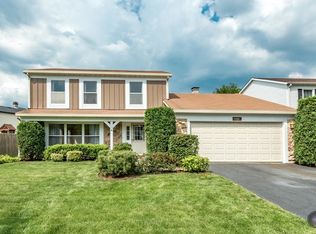 25W020 Oriole Ln, Naperville, IL 60540