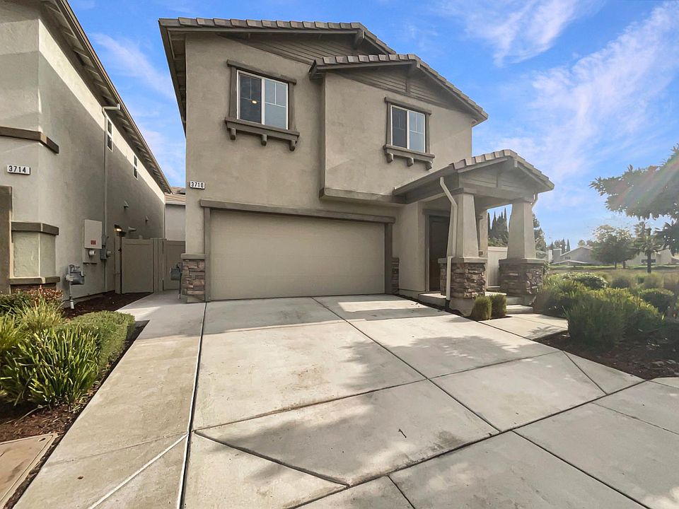 1st image of 3710 Roseparke Way