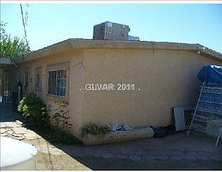 2nd image of 2624 Perliter Ave
