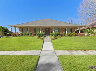 6614 Chippendale Dr, Baton Rouge, LA 70817