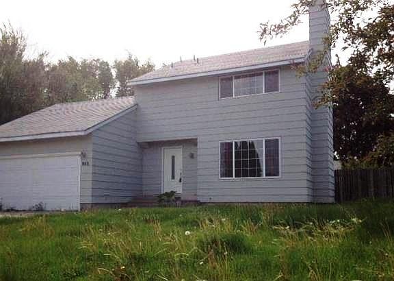 4th image of 905 W 49th Ave