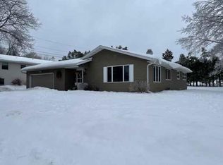 818 W Upham St, Marshfield, WI 54449