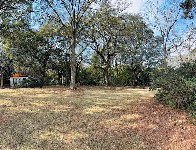 1st image of 835 Mellichamp Dr