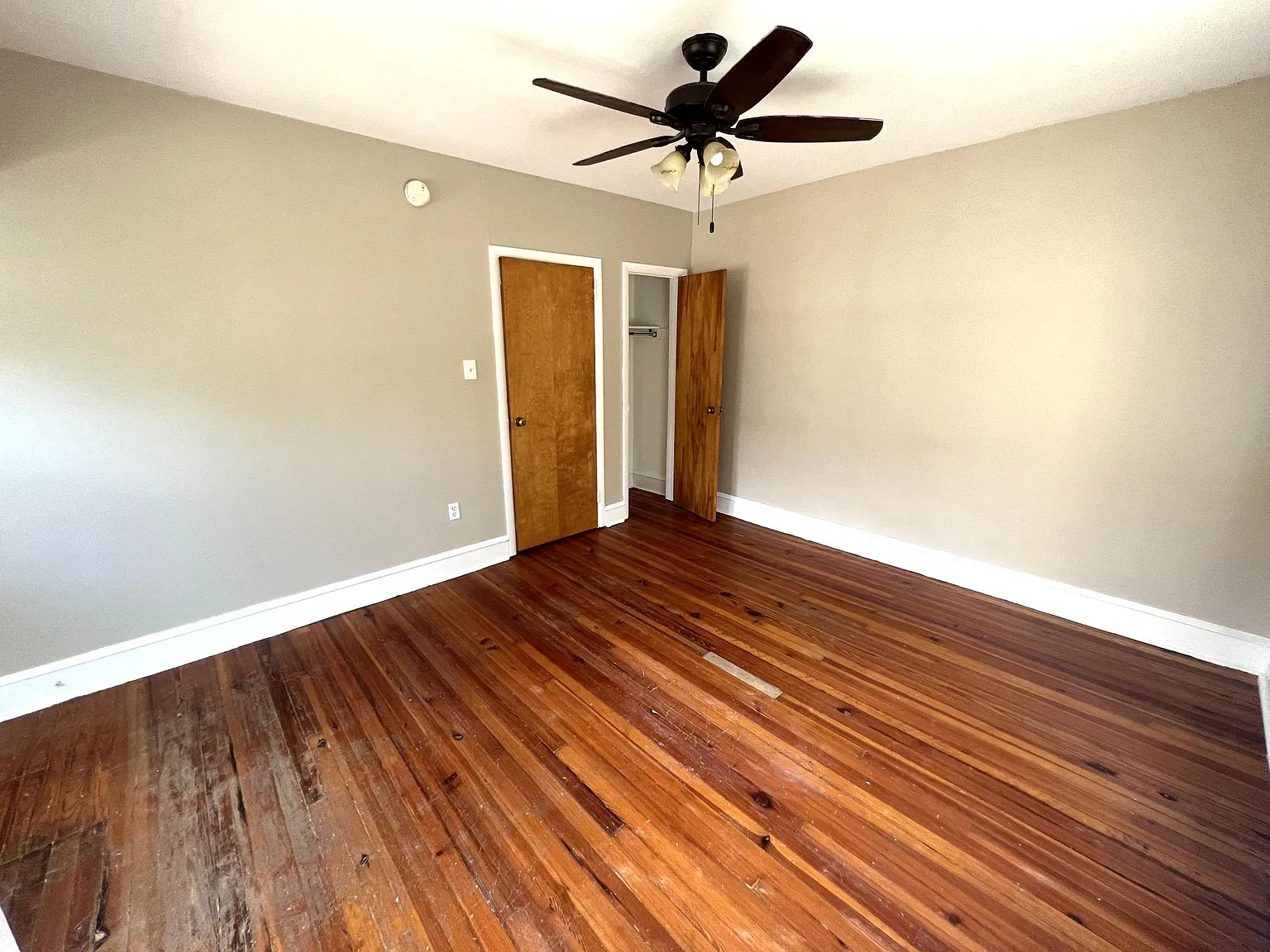 2 bed, 1.5 bath, 1200 sqft, $1,875 — Photo 4