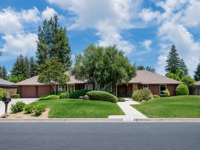 7238 N Ila Ave, Fresno, CA, 93711