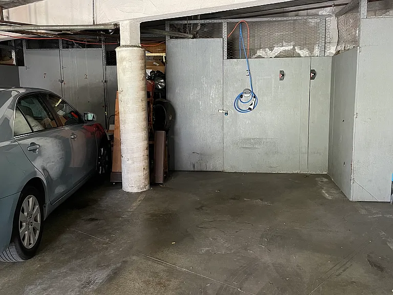 Garage parking