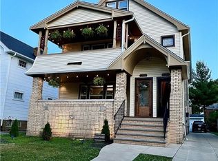 14519 Garfield Ave, Lakewood, OH