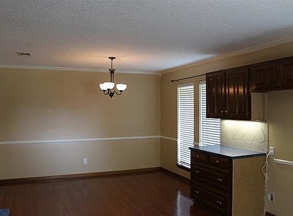 5th image of 1512 Northwood Ct