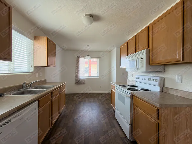 3919 Ariel Ave — Photo 5