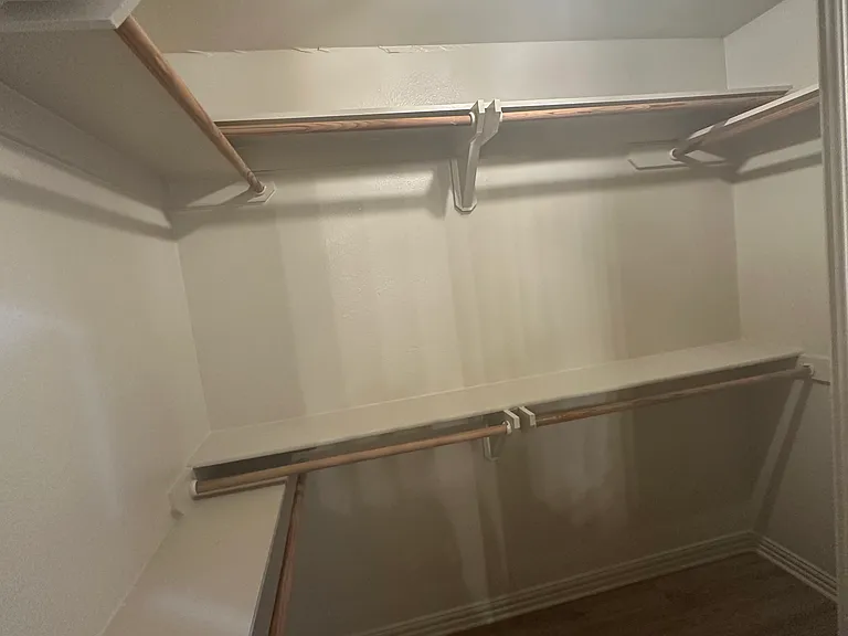 103 N Point Dr — Photo 13