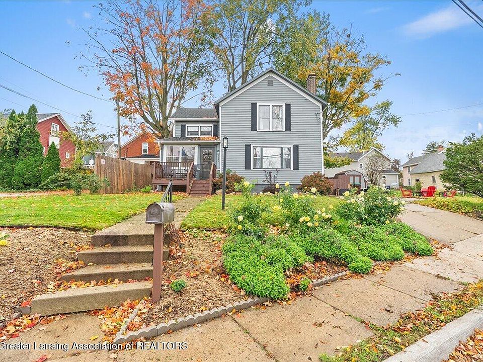 1st image of 213 W River St