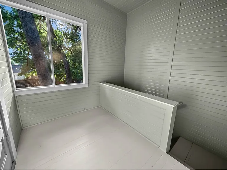 511 S Fannin Ave — Photo 30