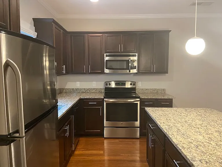 Modern Comfort in the Historic District New 3BR Townhouse with Private Garage Parking — Photo 1