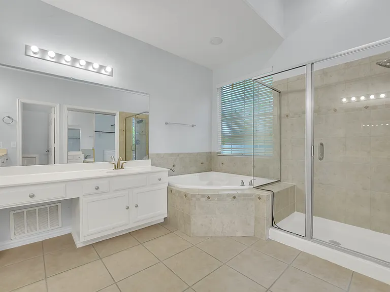 8504 Beatton Ct — Photo 18