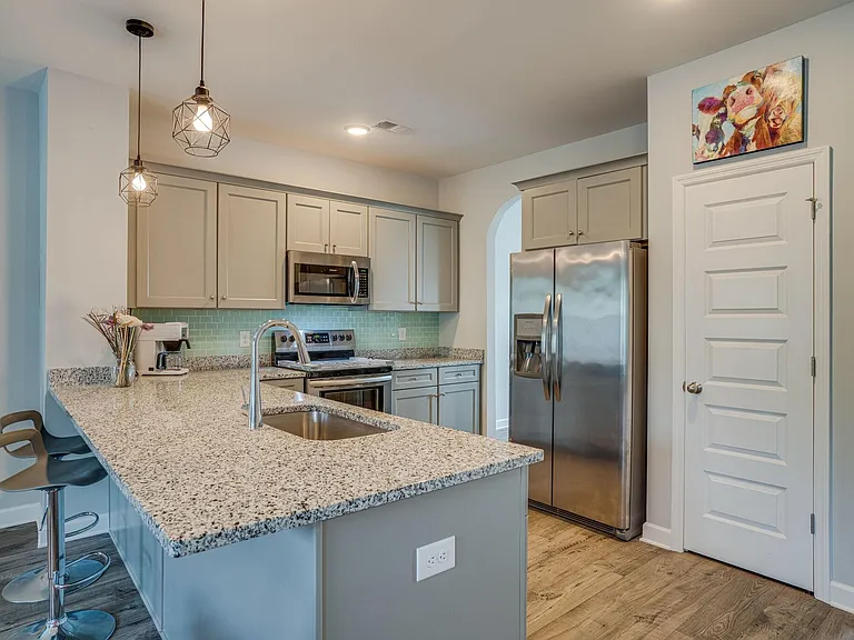 248 Mansfield Dr — Photo 11
