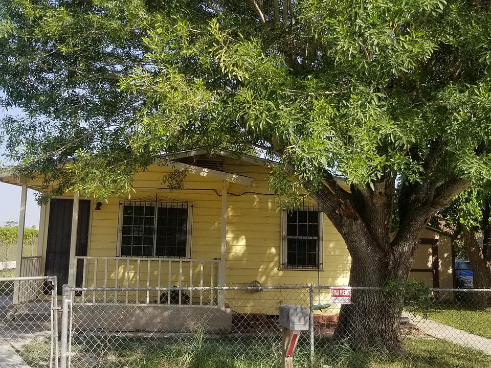 1st image of 45 Dee Ann Ct