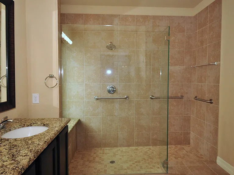 5496 Devonwood St — Photo 7