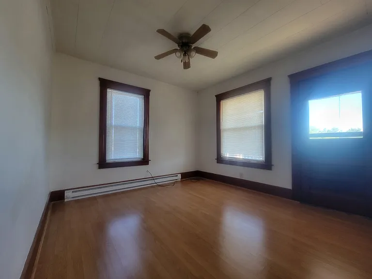 28 Emerson St #3F — Photo 8