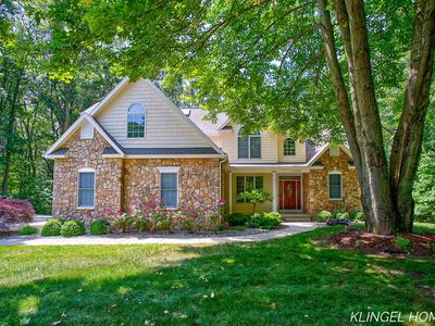 16192 Old Orchard Dr, Spring Lake, MI, 49456